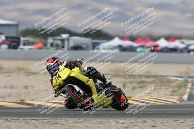 media/Apr-18-2025-CVMA Friday Practice (Fri) [[88baa45499]]/Racer 3/Session 5 (Turn 14 Tip In)/